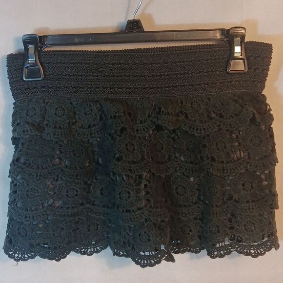 Black Crochet Shorts - Picture 2 of 6
